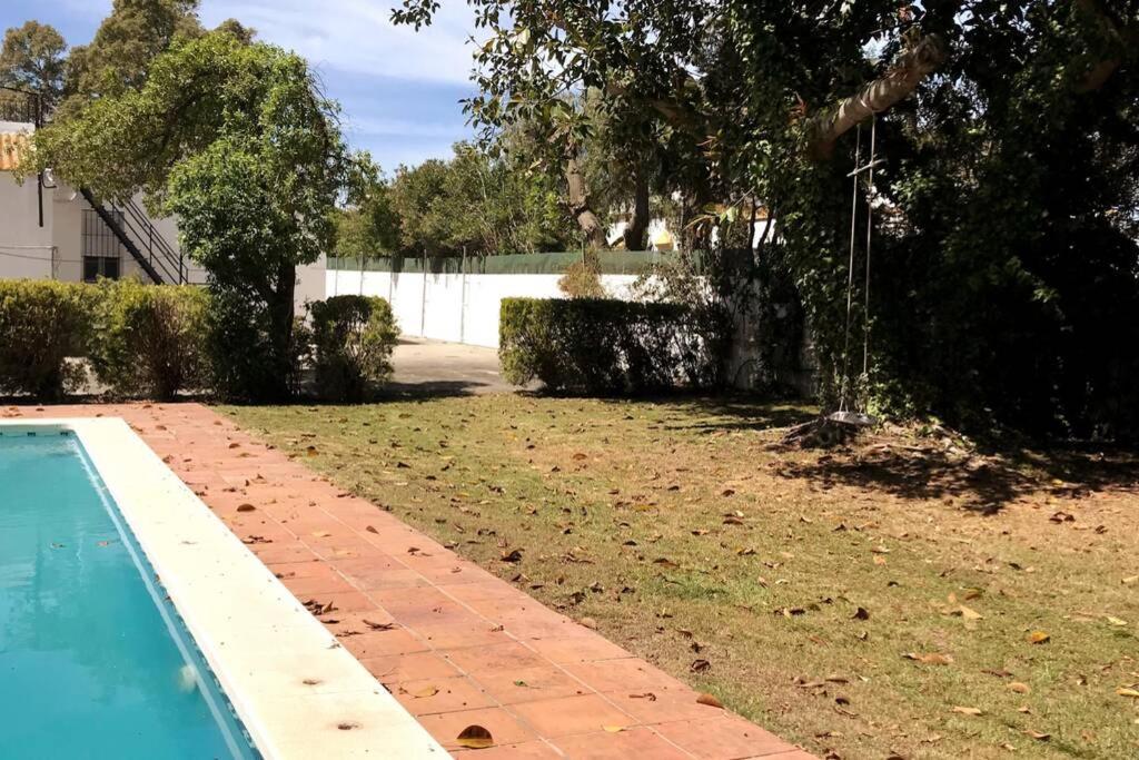 Sagrado Corazon - Chalet Con Piscina, A 25M Playa Sanlúcar de Barrameda Exterior photo